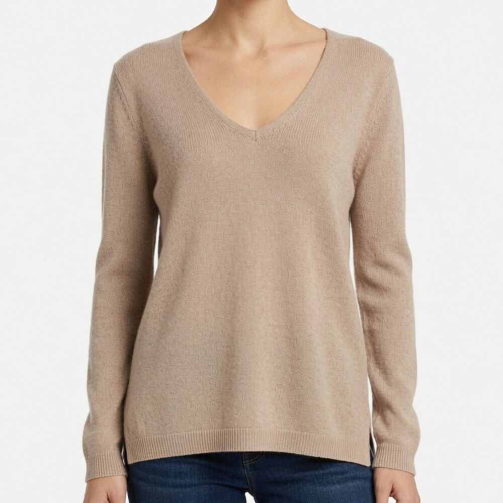 Old Navy Beige V-Neck Long Sleeve Lightweight Sweater Size XL